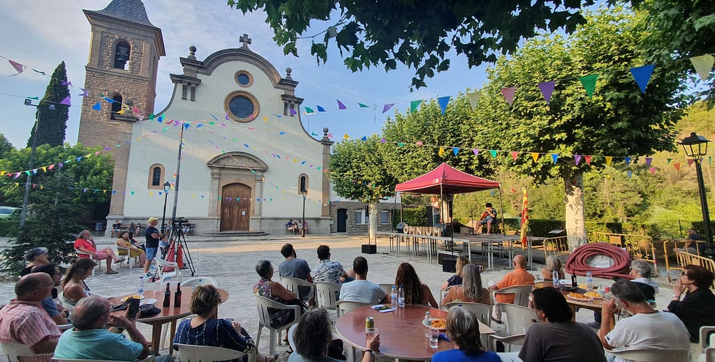 Versos vora el riu a Viladomiu Vell Juliol 2022