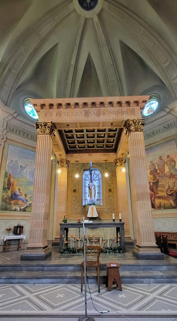 Església del Sagrat Cor de Viladomiu Nou