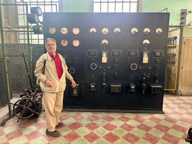 L'engiunyer industrial Pep Centelles, als motors de Viladomiu Nou